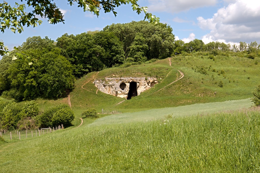sint pietersberg limburg hdr landschap Fort Sint Pieter enci groeve Kasteelruine Lichtenberg kalksteen grotten mergel natuurmonumenten